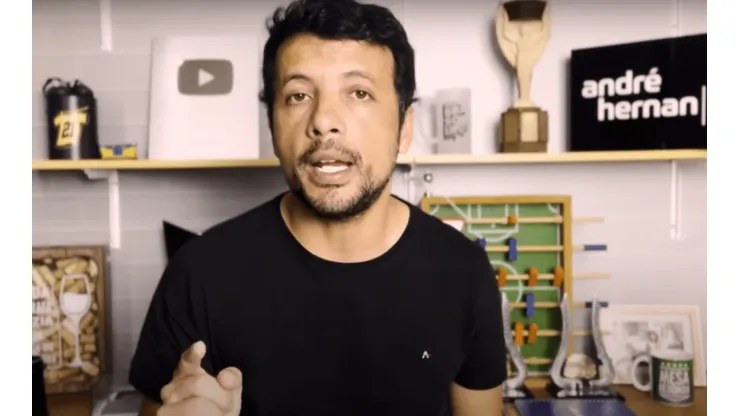 Reprodução/YouTube André Hernan. Hernan traz quentinha sobre negociação do São Paulo
