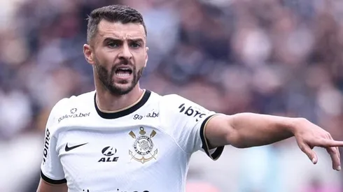 Foto: Ettore Chiereguini/AGIF - Júnior Moraes