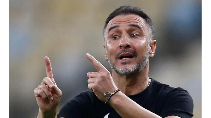 (Photo by Wagner Meier/Getty Images) - Vítor Pereira pode ter menos uma opção no Flamengo.