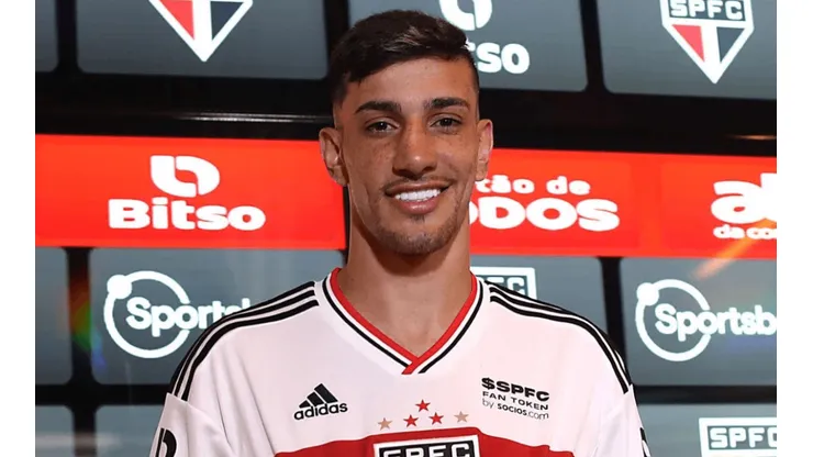 Pedrinho foi contratado pelo São Paulo - Foto: Site oficial do São Paulo