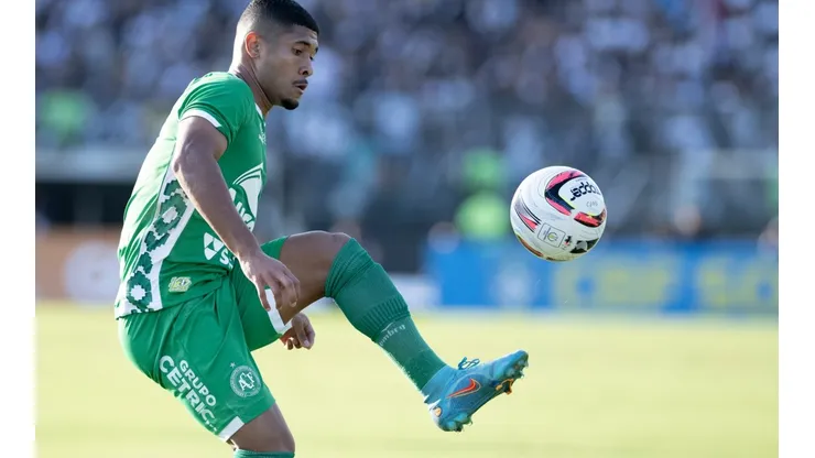 Fernando estava na Chapecoense - Foto: Jorge Rodrigues/AGIF