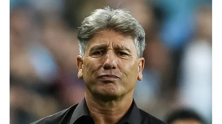 Foto: Pedro H. Tesch/AGIF - Renato vê a situação mais distante no Grêmio.