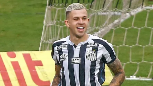 Agif/Marcello Zambrana - Jobson dá adeus ao Santos