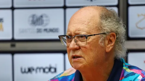 - Falcão, diretor do Santos