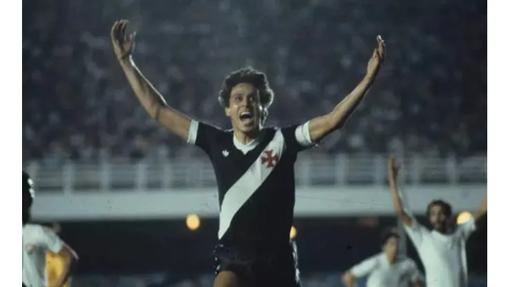 Foto: CBF/Divulgação - Roberto Dinamite pelo Vasco da Gama