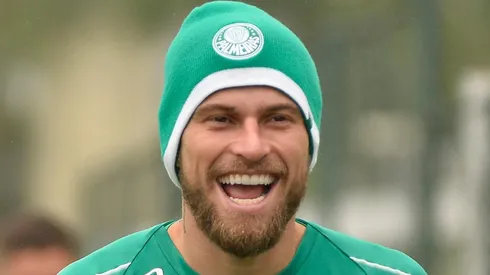 Foto: Bruno Ulivieri/AGIF - Lucas Lima pode jogar longe do Palmeiras.
