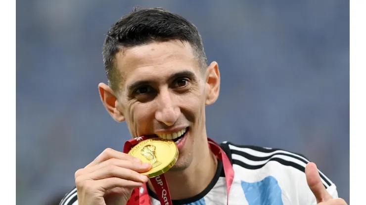 - Di María