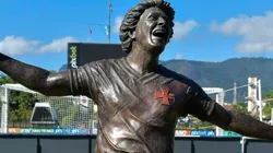 Agif/Thiago Ribeiro - Roberto Dinamite recebe homenagens