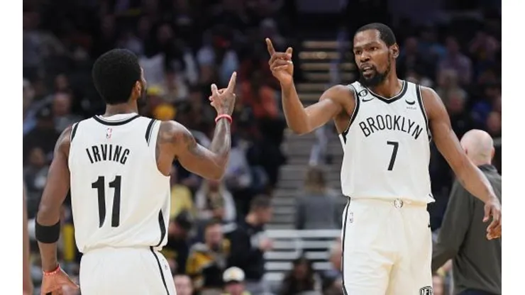Irving e Durant vivem bom momento pelo Nets