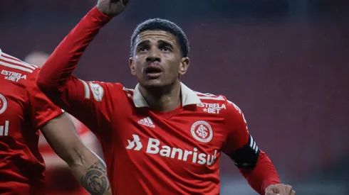 Foto: Maxi Franzoi/AGIF - Taison deixou o Internacional