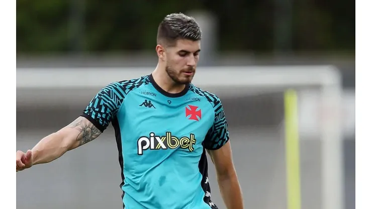 Foto: Daniel Ramalho/Vasco - Pedro Raul não fez sucesso no Botafogo.