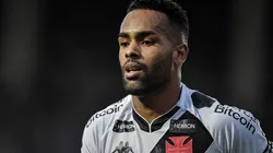 Foto: Thiago Ribeiro/AGIF - Alex Teixeira retornou ao Vasco em julho de 2022