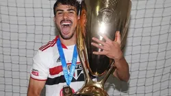 Igor Gomes se despediu do São Paulo - Foto: Rubens Chiri/Site oficial do São Paulo