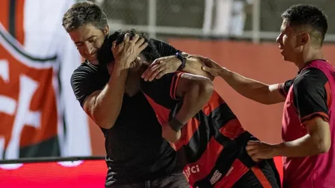 Alisson Santos foi uma aposta de Burse na partida. Foto: Pietro Carpi / EC Vitória