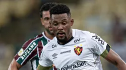 Jorge Rodrigues/AGIF - Sabino, zagueiro titular do Sport em 2022