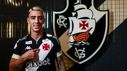 Daniel Ramalho/Vasco - Vasco anuncia reforço e web tira sarro
