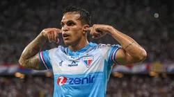 Foto: Lucas Emanuel/AGIF - Róbson será jogador do Coritiba em 2023