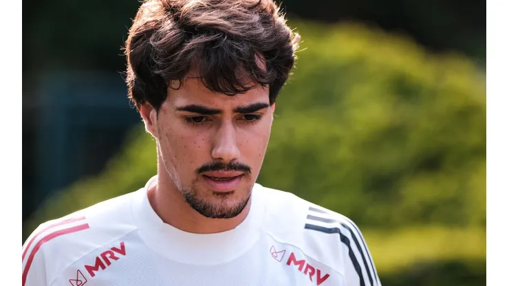 Marcello Zambrana/AGIF - Igor Gomes tem futuro definido no São Paulo