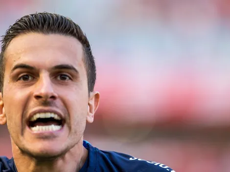 "Alô, torcedores do..."; M. Grohe decide sobre futuro e info chega ao Vasco