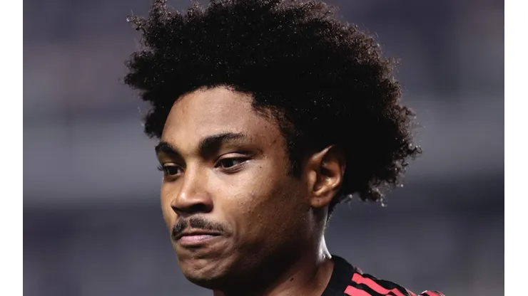 - Vitinho
