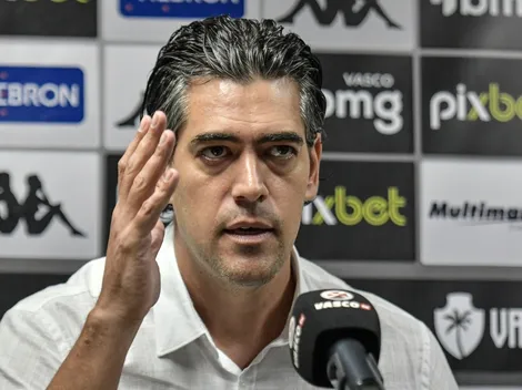 Bracks não assina, libera meia e mensagem chega ao Vasco