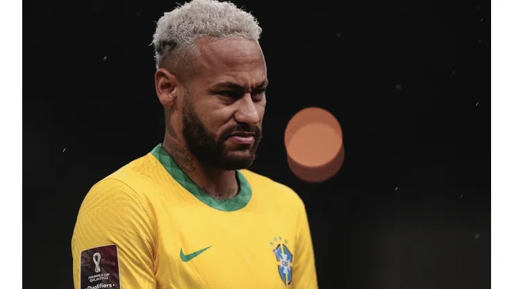 Foto: Ettore Chiereguini/AGIF - Neymar não se despedirá presencial de Pelé antes do enterro nesta terça (3)