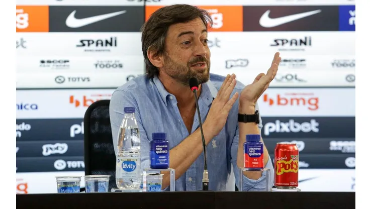 Foto: Rodrigo Coca/Agência Corinthians/Divulgação - Presidente Duilio Monteiro Alves: alvo antigo do Timão está livre no mercado
