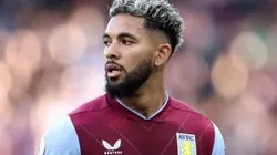 Douglas ainda nos tempos de Villa. Foto: Catherine Ivill/Getty Images