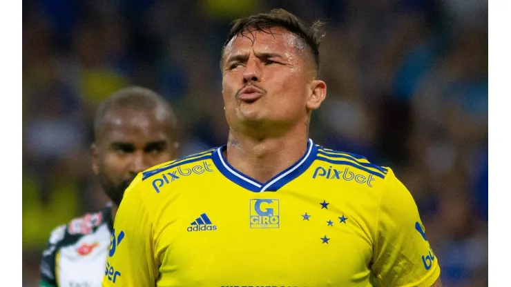 Foto: Fernando Moreno/AGIF - Argentino pode ser substituto de Edu