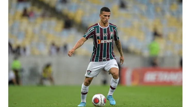 Thiago Ribeiro/AGIF - Calegari decide ficar no Fluminense