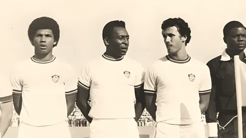 Pelé com a camisa do Fluminense – Foto: Site oficial do Fluminense