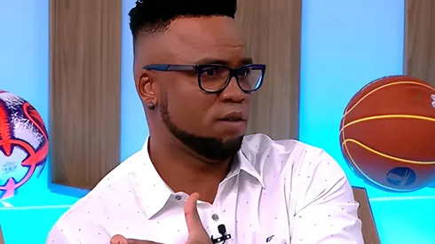 Foto: Reprodução - Carlos Alberto, comentarista.