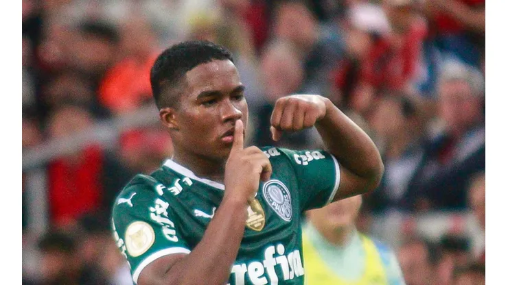Endrick ocupa  5º lugar em lista seleta de sub-20 mundial e 'dispara' na frente de dois brasileiros; Confira todos os nomes 