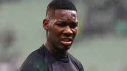 Patrick de Paula em ação pelo Botafogo - Foto: Marcello Zambrana/AGIF