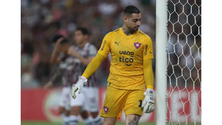 Athletico-PR e Cerro Porteño definem vaga para próxima fase da Sul-Americana.