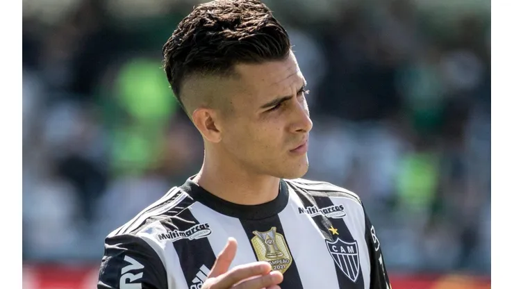 Pavón tem futuro definido no Galo - Foto: Robson Mafra/AGIF