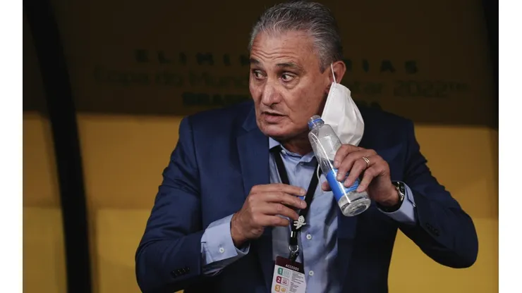 Foto: Ettore Chiereguini/AGIF - Tite: técnico foi cobrado por assaltante no RJ