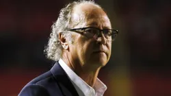 Falcão toma decisão e vende zagueiro para Europa