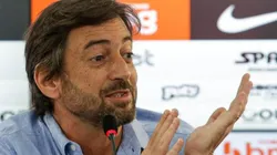 Foto: Rodrigo Coca/Agência Corinthians - Duílio vai tentando fazer com que o Timão não fica com as mãos abanando.