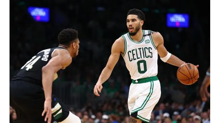 Boston Celtics x Milwaukee Bucks: Saiba onde à partida de Natal da NBA