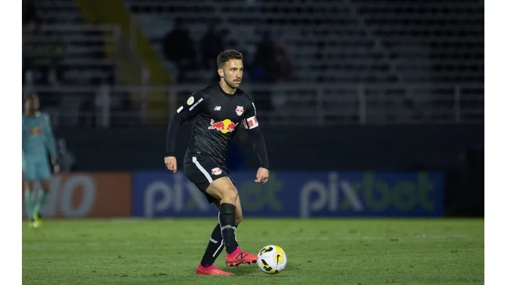 Foto: Diogo Reis/AGIF - Léo Ortiz passou por cirurgia no joelho
