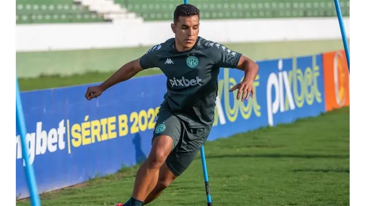 Foto: Thomaz Marostegan/Guarani FC - Yuri fez gols decisivos para a permanência do Bugre.