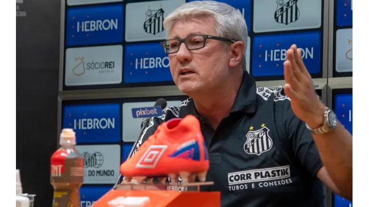 Foto: Ivan Storti/Santos FC/Divulgação - Odair Hellmann - Santos perdeu contratação para o Atlético