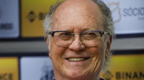 - Falcão, dirigente do Santos