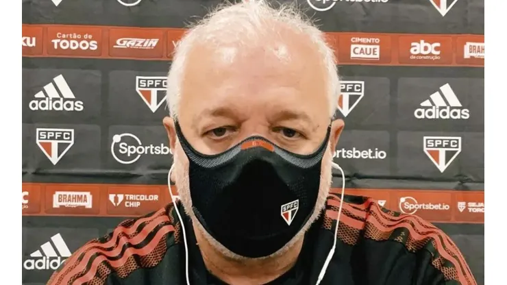 Foto: Divulgação/saopaulofc.net - Belmonte: diretor de futebol confirmou mudança de posição de lateral