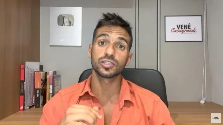 Reprodução/YouTube - Venê Casagrande crava futuro de alvo do Fluminense