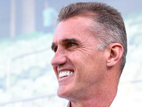 Ex-Corinthians acerta renovação com América-MG de Vagner Mancini