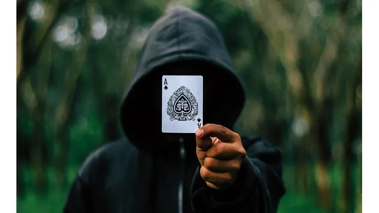 As apostas são fundamentais para ser um jogador de poker respeitado (Foto: Reprodução/Pixabay)