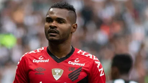 Fernando Moreno/AGIF - Nikão, um dos principais jogadores do Athlético-PR de 2019 e 2020