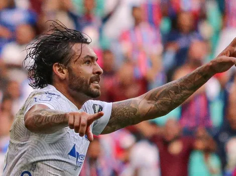 Bahia finaliza negociações com Ricardo Goulart